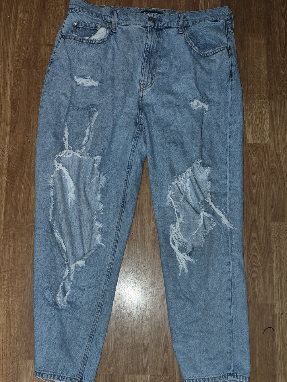 Aeropostale Open Thigh Mom Jeans Size 16